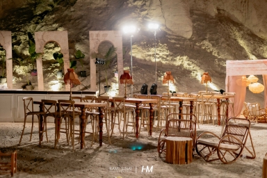 DESERT NIGHT הבורסה לניירות ערך חגי מגידו HM הפקות אירוע במדבר מכלאות הגמלים ריטה הופעה חיה